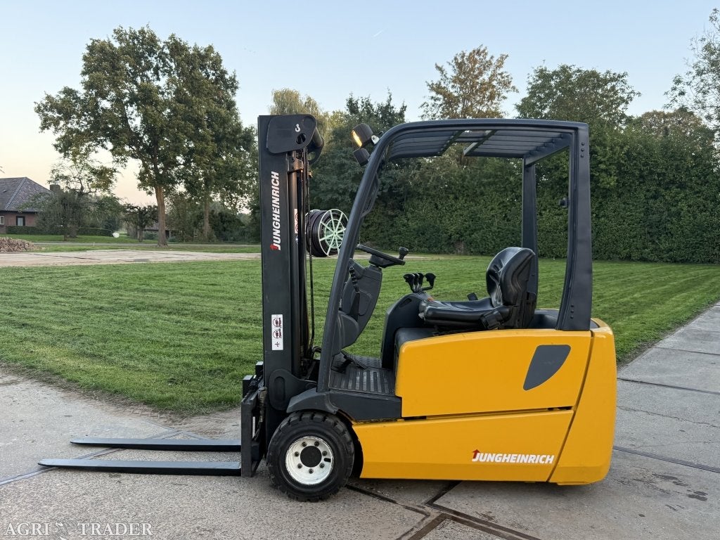 Jungheinrich 2000KG triplo 4.5M freelift Sideshift 4e ventie, Info@vanbeurdenheftrucks.nl, Jungheinrich, Heftruck, Ophalen of Verzenden