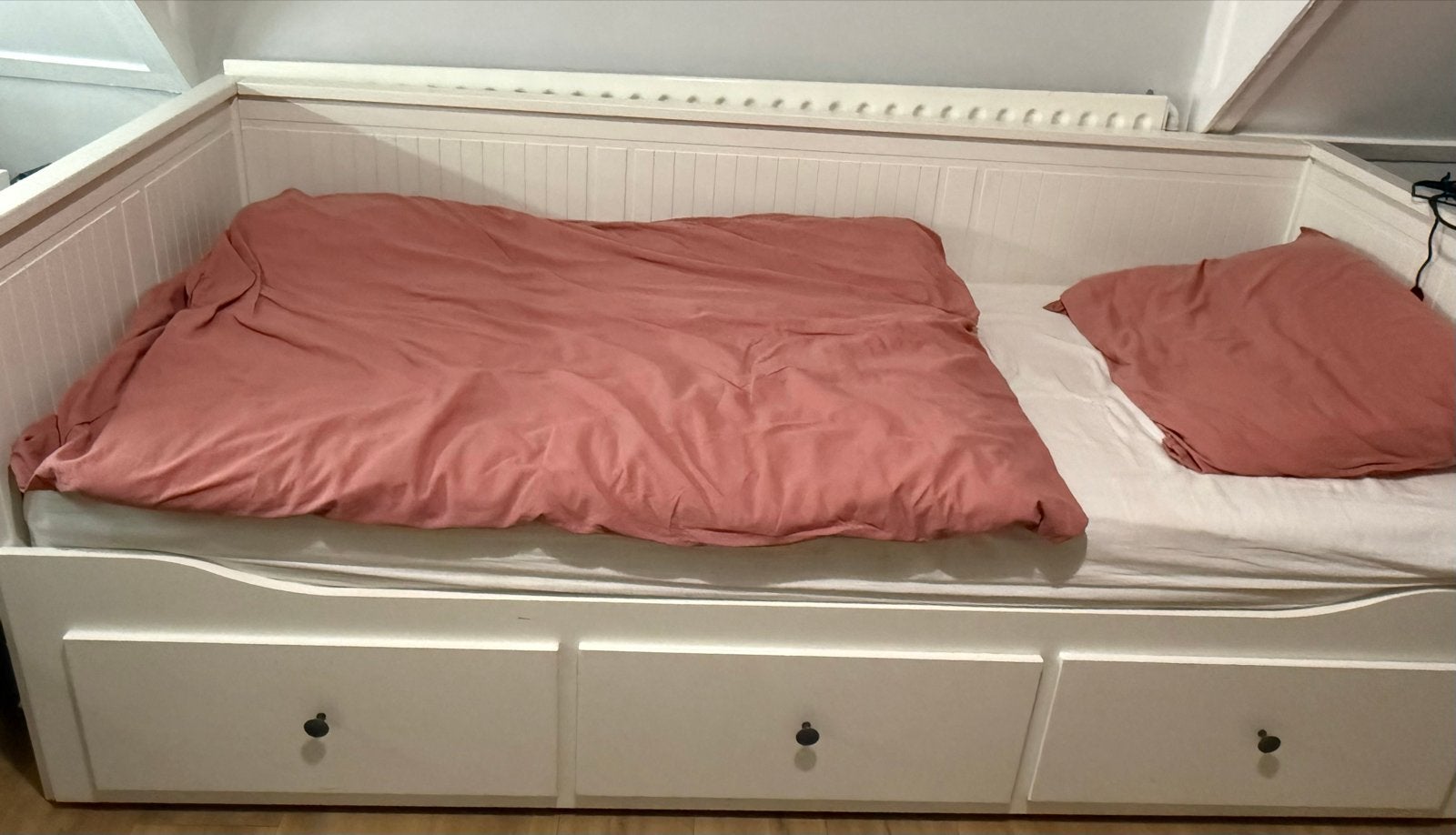 IKEA Hemnes bedbank met 3 lades - Gebruikt, Ophalen, Gebruikt, Eenpersoons, Wit