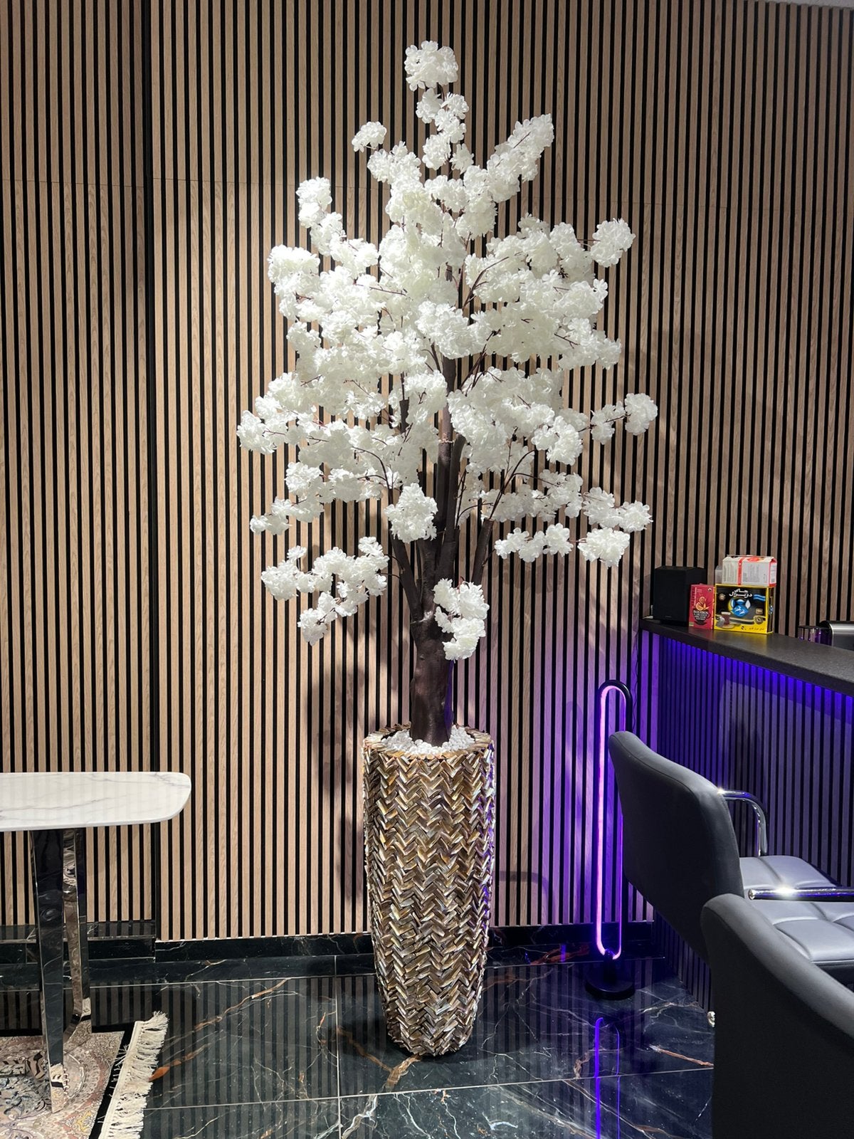 Luxe vazen, Ophalen of Verzenden, Zo goed als nieuw, Beige, Hout