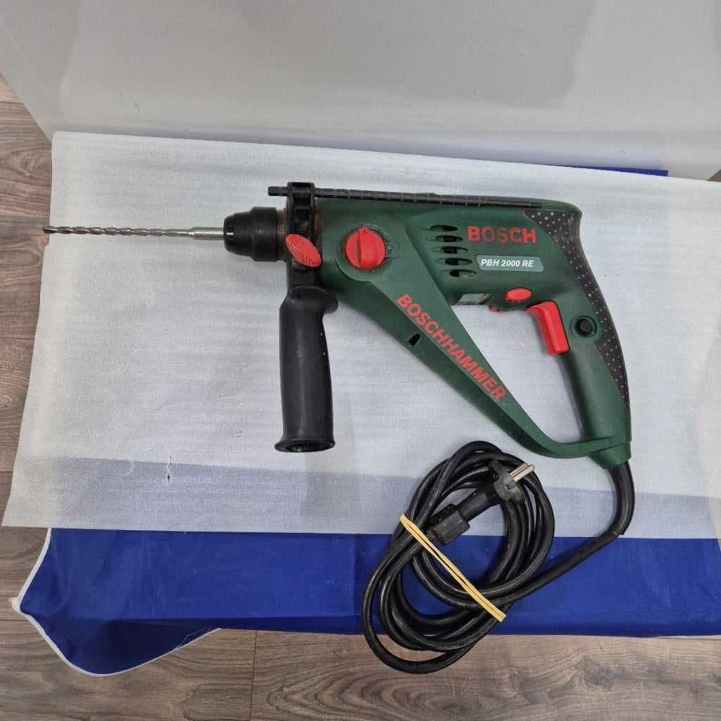 Boschhammer PBH2000 RE Boorhamer met garantie, Bosch, Gebruikt, Support@bosch.com, Robert Bosch GmbH
Robert-Bosch-Platz 1
70839 Gerlingen-SchillerhÃ¶he
Germany