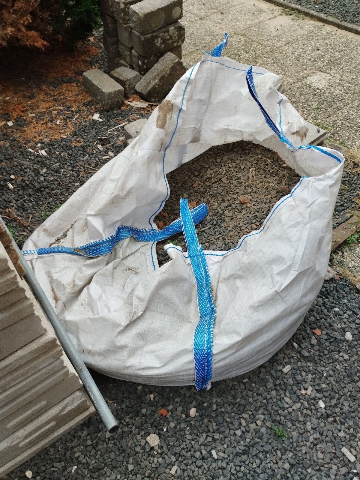 Gratis siersteentjes voor in de tuin, Ophalen, Gebruikt, Split