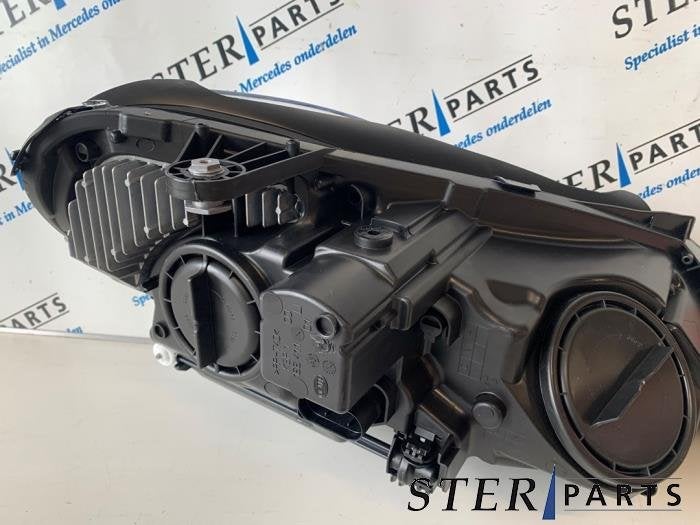 Koplamp links van een Mercedes E-Klasse, Auto-onderdelen, 12 maanden garantie, -, Nieuw, Ophalen of Verzenden