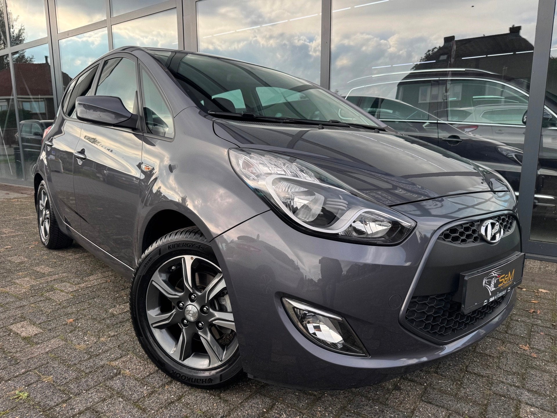 Hyundai Ix20 1.6i Go! Automaat | Trekhaak, Auto's, Dealer onderhouden, 1591 cc, 4 cilinders, Bedrijf