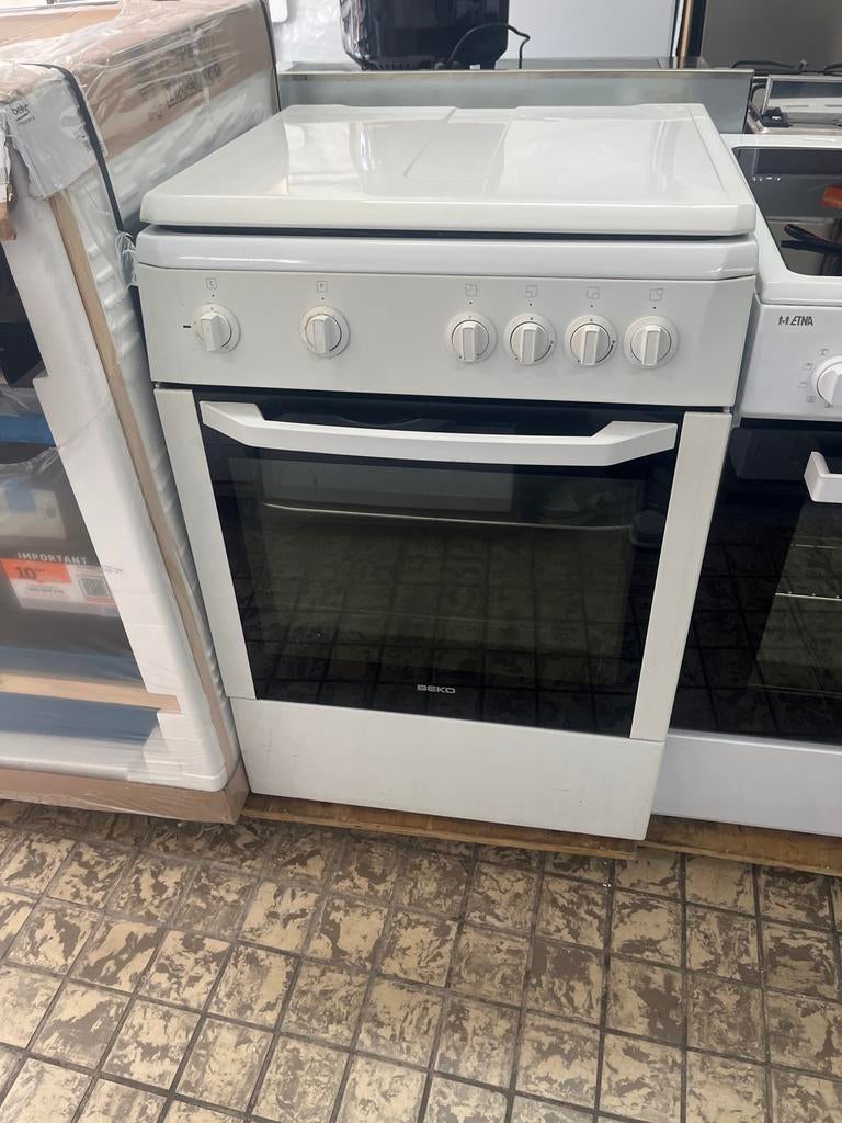 Beko Gasfornuis, Gebruikt, Hete lucht, Ophalen of Verzenden, 45 tot 60 cm