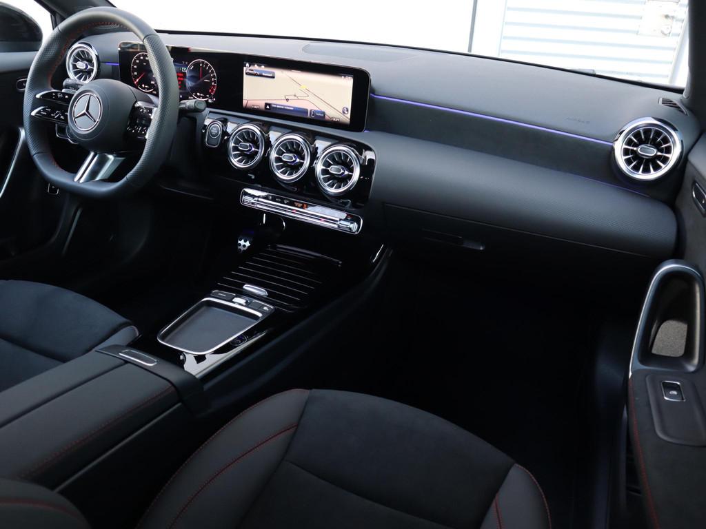 Mercedes-Benz A-klasse 250 e Business Solution AMG, 4 cilinders, Bedrijf, Stoelverwarming, Hybride Elektrisch/Benzine