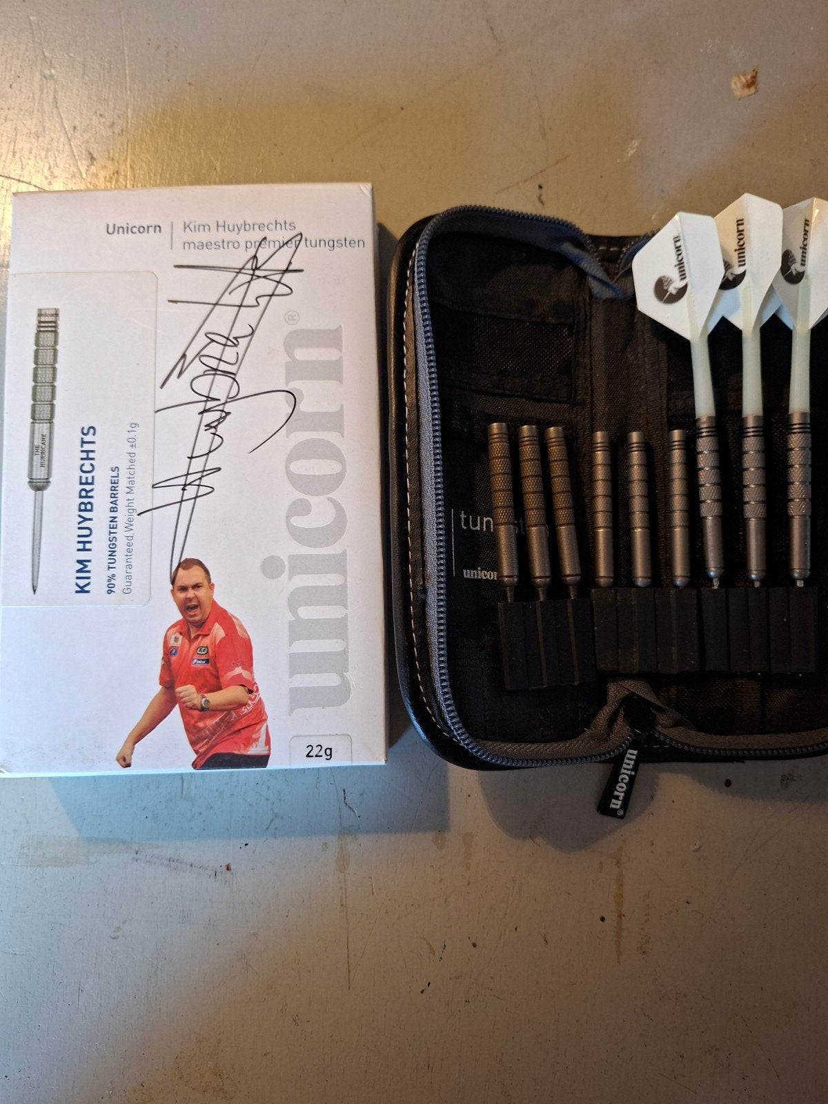 4x Kim Huybrechts Maestro dartpijlen - 22g, Ophalen of Verzenden, Zo goed als nieuw, Pijlen