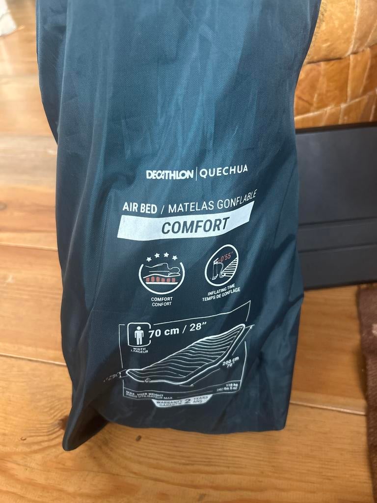 Decathlon Quechua Comfort Luchtbed 1-persoons, Ophalen of Verzenden, Zo goed als nieuw, 1-persoons