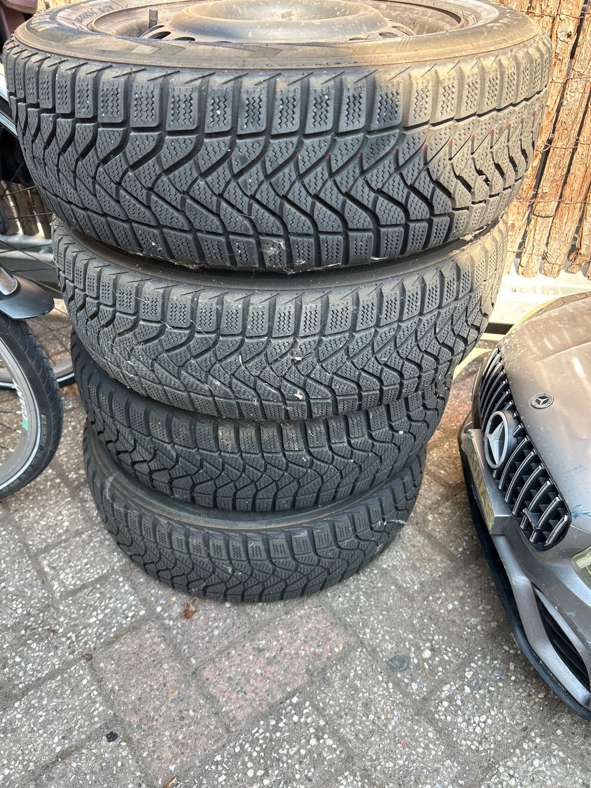 Winterbanden met velgen voor Opel Corsa - 175/65R14, Auto-onderdelen, Banden en Velgen, Ophalen, 14 inch, Gebruikt, 175 mm