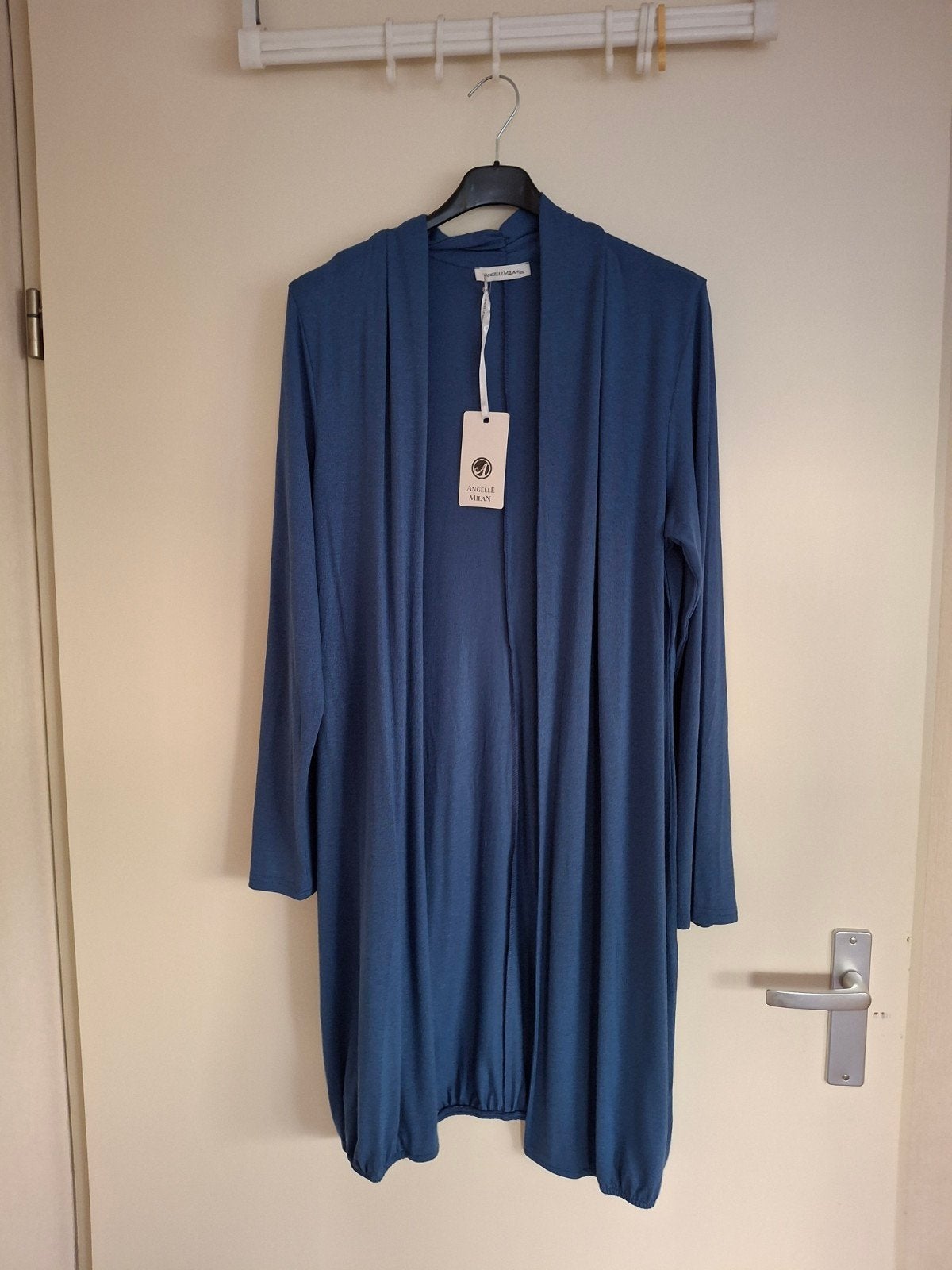 Leuk vestje van Angella Milan  mt.Xxl Nieuw, Angelle Milan, Blauw, Trui of Vest, Nieuw