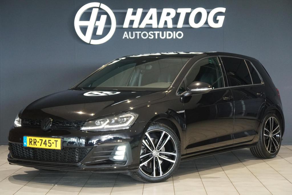 Volkswagen Golf 2.0 TDI GTD *INCL BTW* DSG / LEDER / CAMERA, Gebruikt, Euro 6, Zwart, Bedrijf