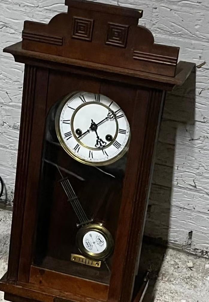 Antieke bakregulateur, Ophalen