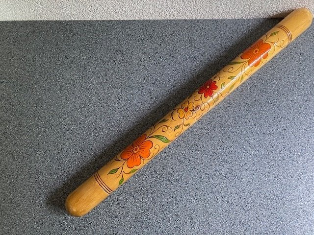 VINTAGE houten breinaaldenkoker bloemdecoratie, Hobby en Vrije tijd, Breien en Haken, Ophalen of Verzenden, Zo goed als nieuw