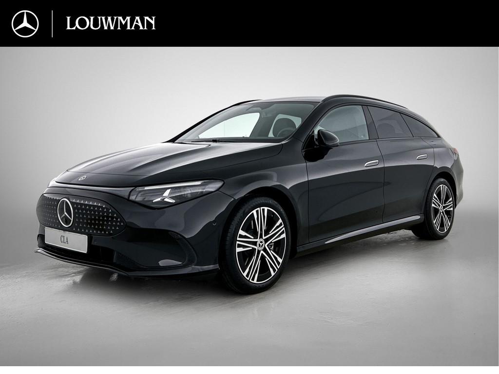 Mercedes-Benz CLA-Klasse Shooting Brake 250+ Business Soluti, Auto's, Mercedes-Benz, Automaat, CLA, Achterwielaandrijving, Zwart