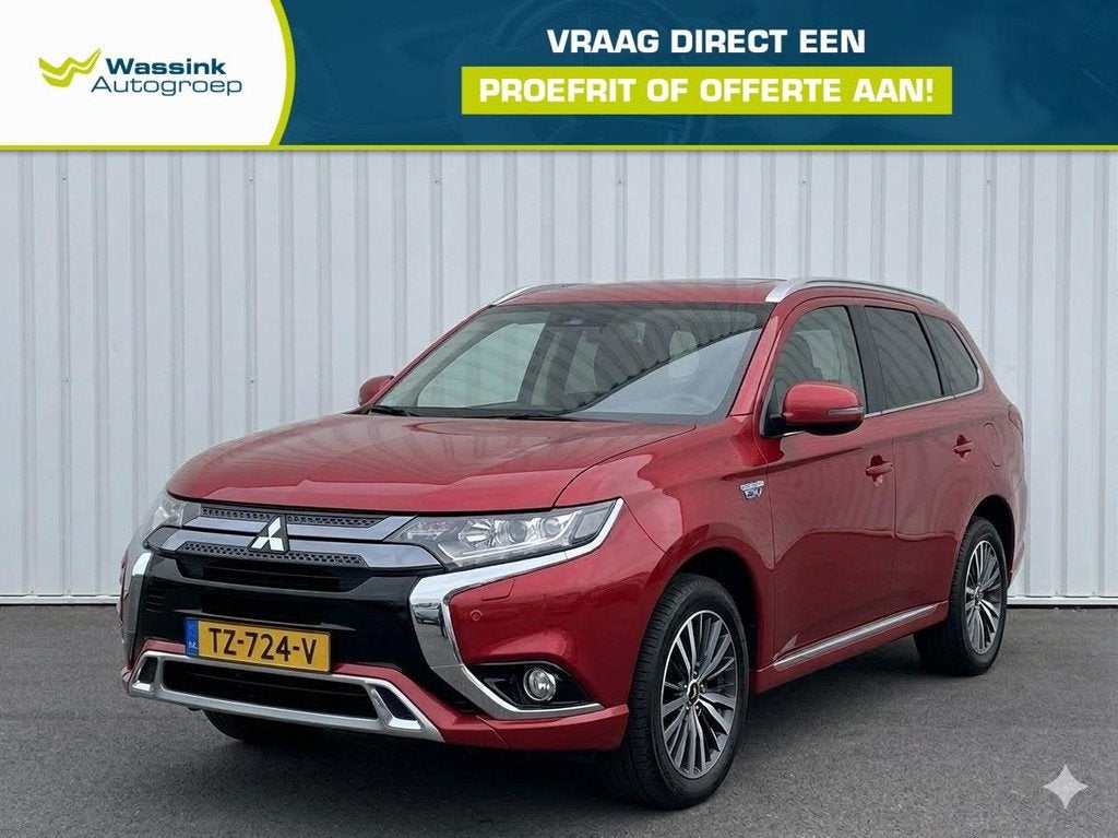 Mitsubishi Outlander 2.4 PHEV 240pk 4WD Aut Intense+ | Camer, Automaat, 4 cilinders, 120 €/maand, Vierwielaandrijving