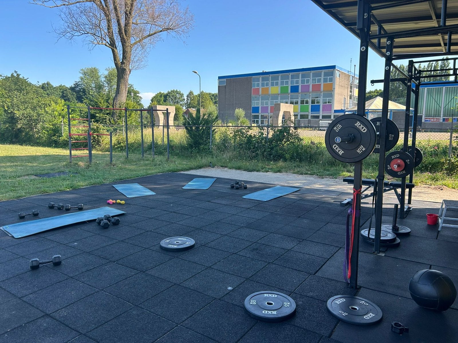 Te koop: nette fitnessvloer 75m2, Sport en Fitness, Fitnessmaterialen, Ophalen, Gebruikt, Fitnessmat