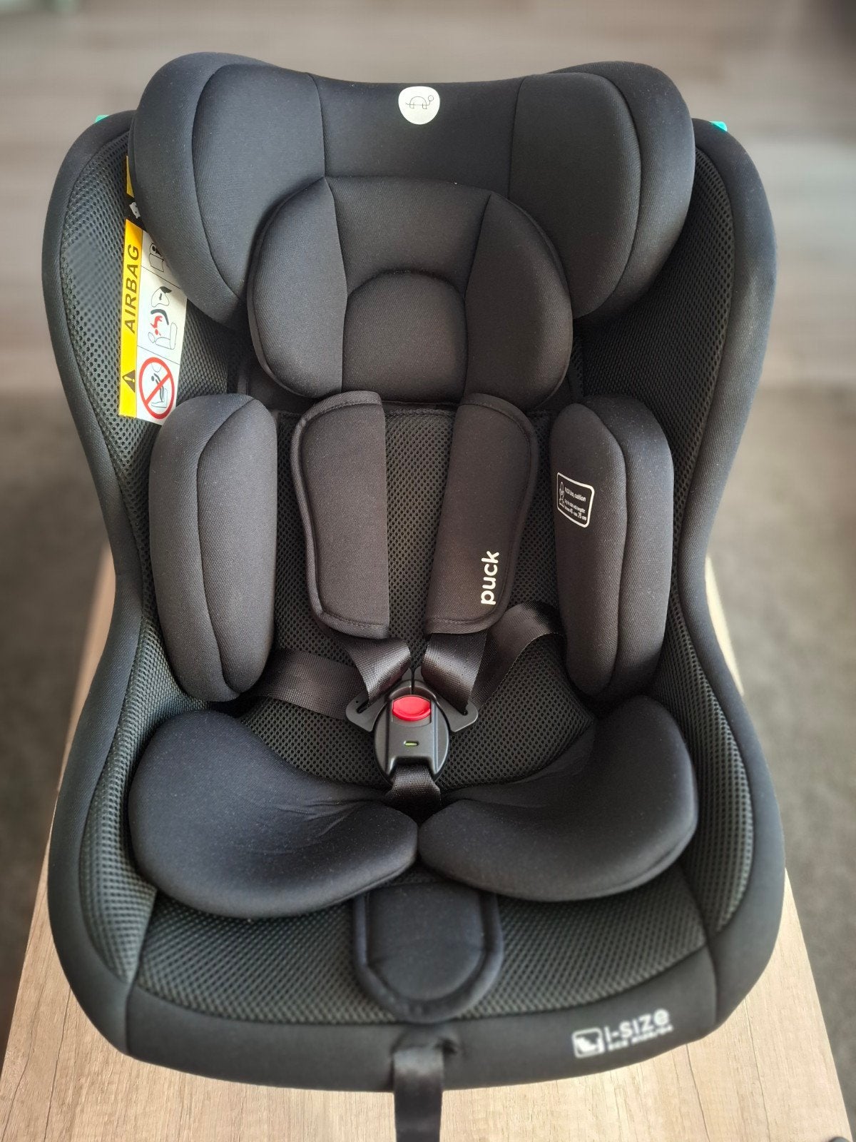 Puck Autostoel bevestigen met autogordel, Kinderen en Baby's, Autostoeltjes, Autogordel, 9 t/m 18 kg, Zo goed als nieuw, Slaapstand