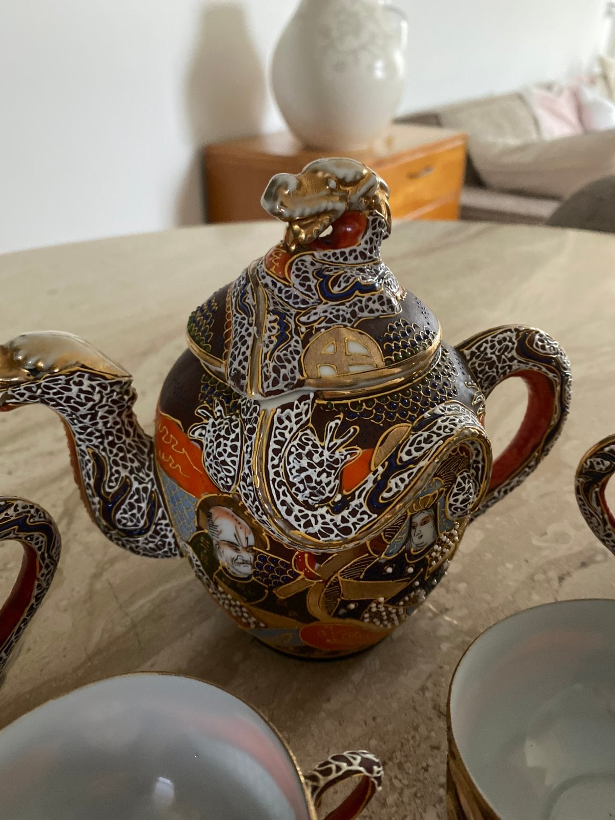 Satsuma servies compleet, Ophalen