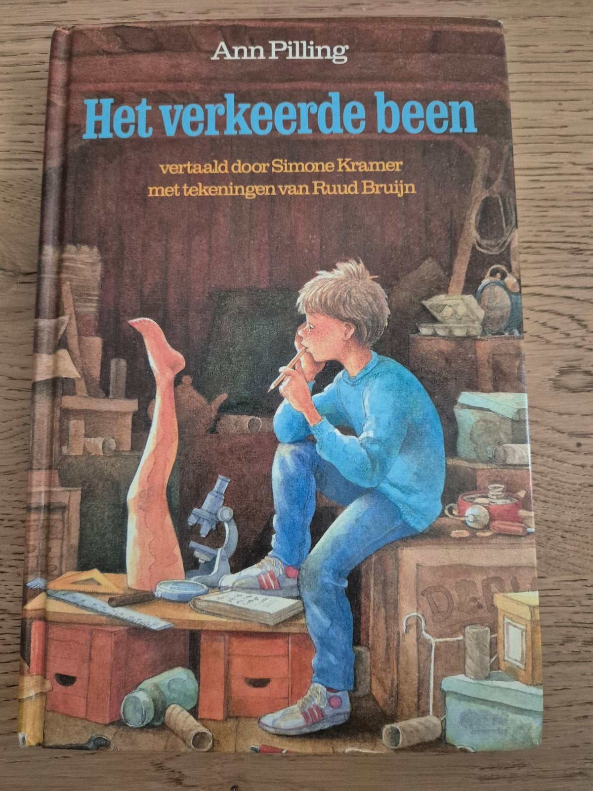 Het verkeerde been, ann pilling, Ophalen of Verzenden, Zo goed als nieuw