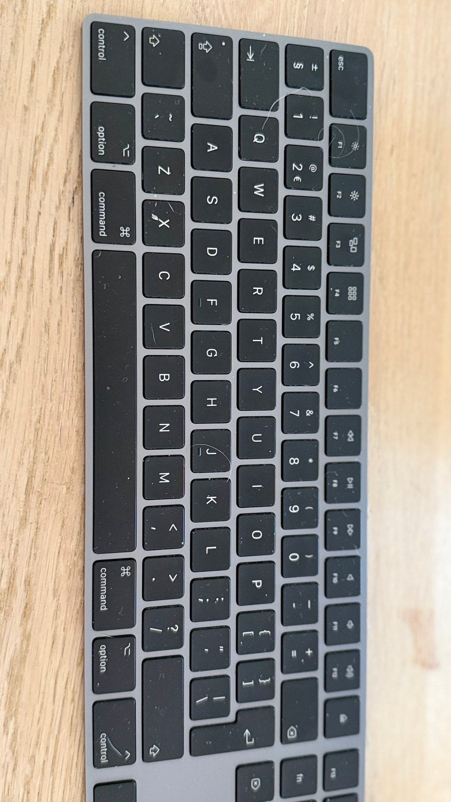 Apple Magic Keyboard Mac Breed, Computers en Software, Ophalen of Verzenden, Qwerty, Zo goed als nieuw, Draadloos