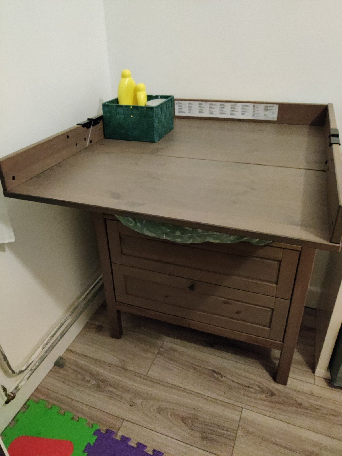 kinderen commode ikea, Huis en Inrichting, Ophalen, Bruin, Zo goed als nieuw, IKEA