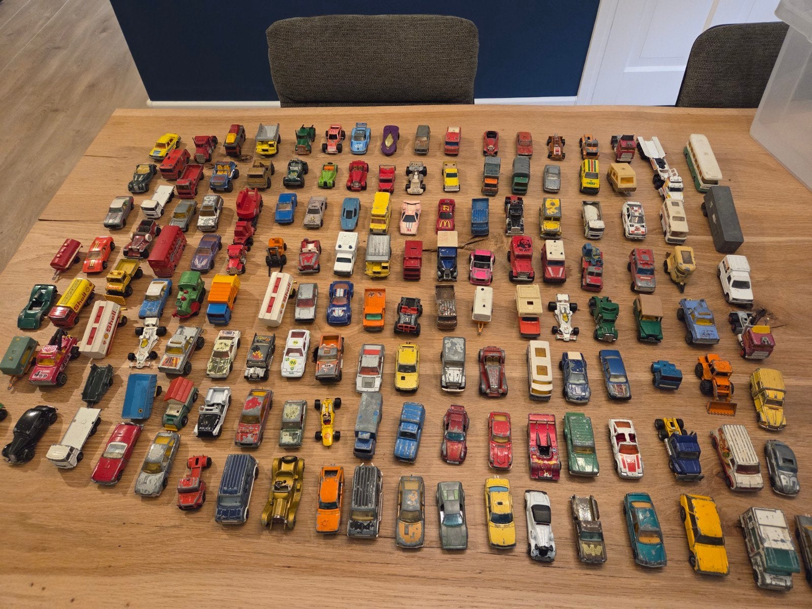 Grote collectie oude matchbox,Hot wheels en majorette auto's, Ophalen of Verzenden, Zo goed als nieuw