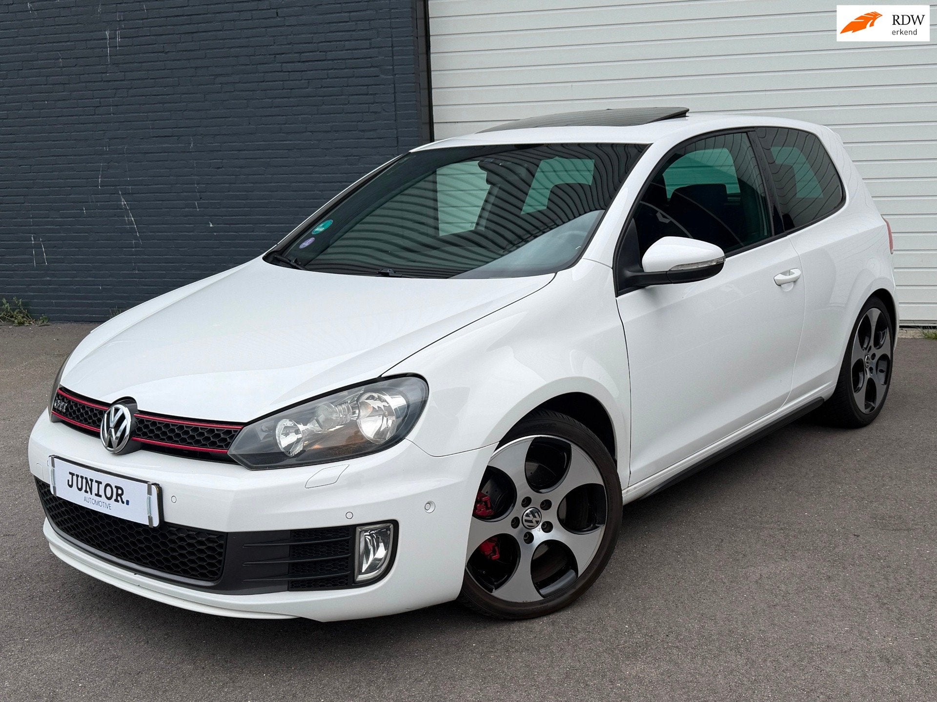 Volkswagen Golf 2.0 GTI DSG/PANORAMADAK/STOELVERWARMING/CRUI, Auto's, Euro 5, Stof, Gebruikt, Zwart