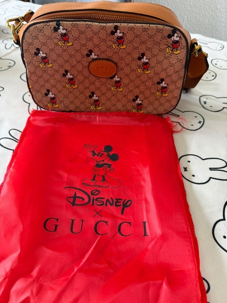 GUCCI x Disney Mickey Tas, Ophalen of Verzenden, Nieuw, Bruin, Schoudertasje
