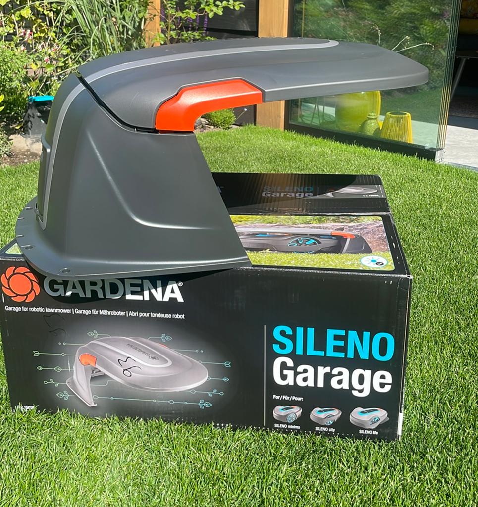 Gardena Robotmaaier Garage - House for SILENO city/life, Tuin en Terras, Robotmaaiers, Ophalen of Verzenden, Nieuw, 20 tot 25 cm