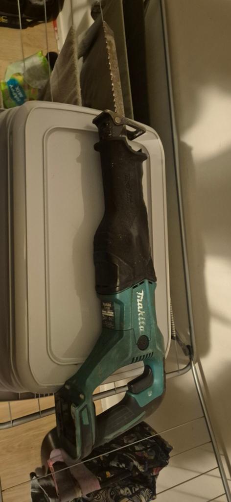 Makita Reciprozaag DJR188 - Krachtige Accu Reciprozaag, Ophalen, Gebruikt, 70 mm of meer, Makita