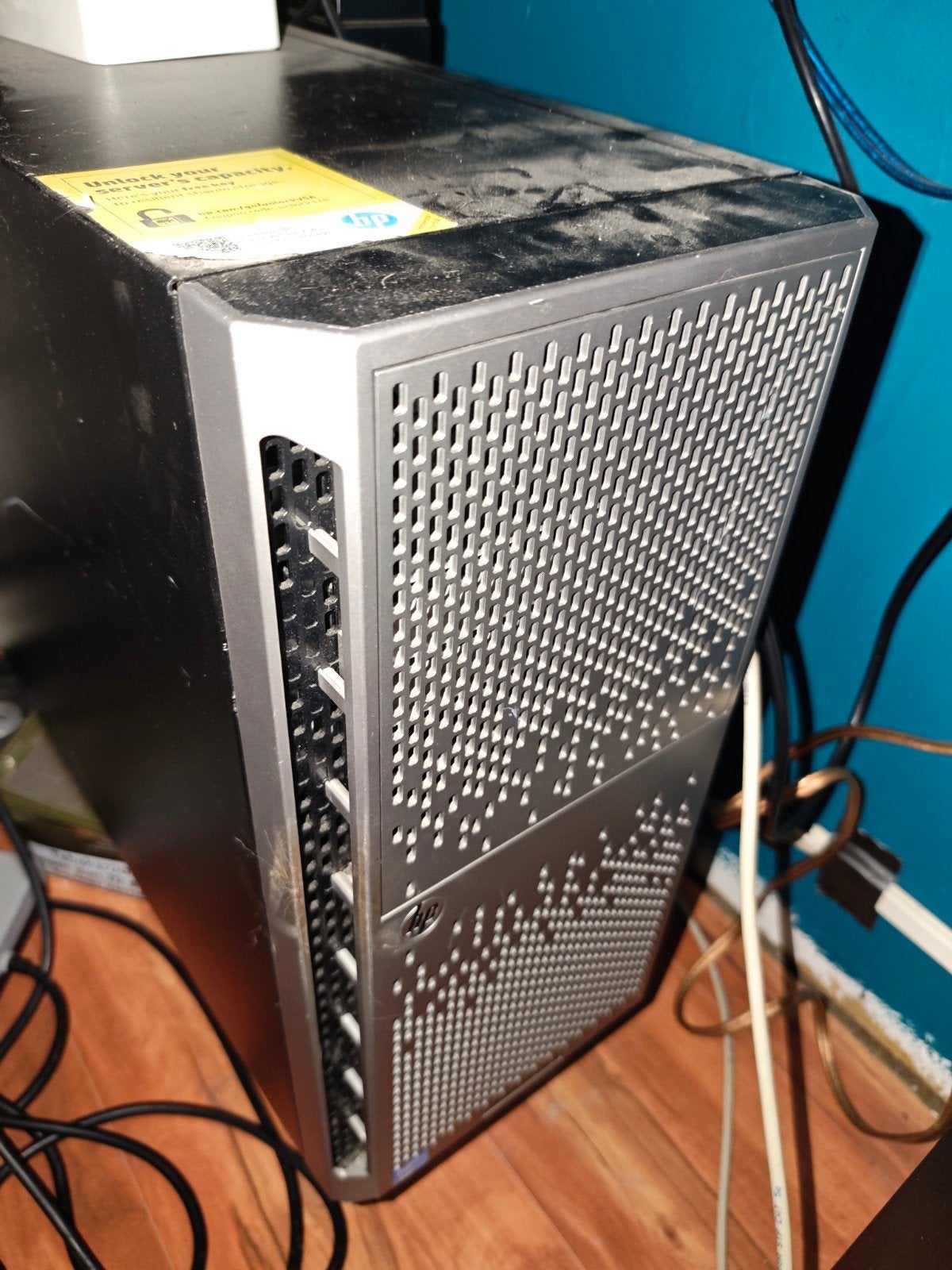 HP ProLiant ML350p Gen8 Server - 64GB RAM, 2x Xeon E5-2620, Computers en Software, Servers, Gebruikt, 2 tot 3 Ghz, 64 GB, Hot swappable onderdelen