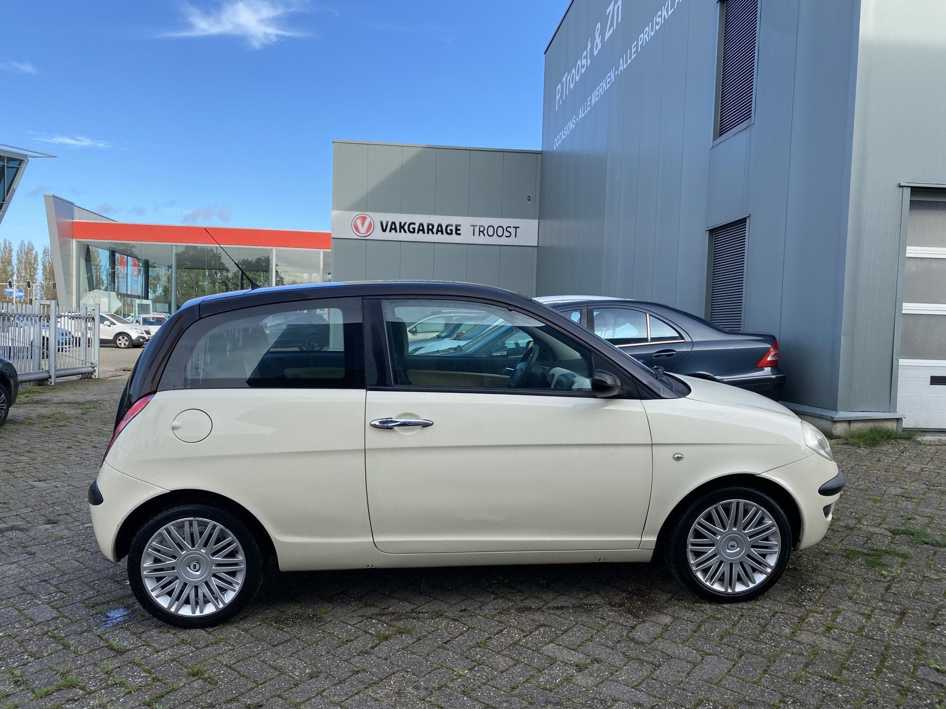 Lancia Ypsilon 1.4-16V Oro,Airco,Elektrischpakket,Stuurbekra, Auto's, Voorwielaandrijving, Beige, 4 cilinders, 400 kg