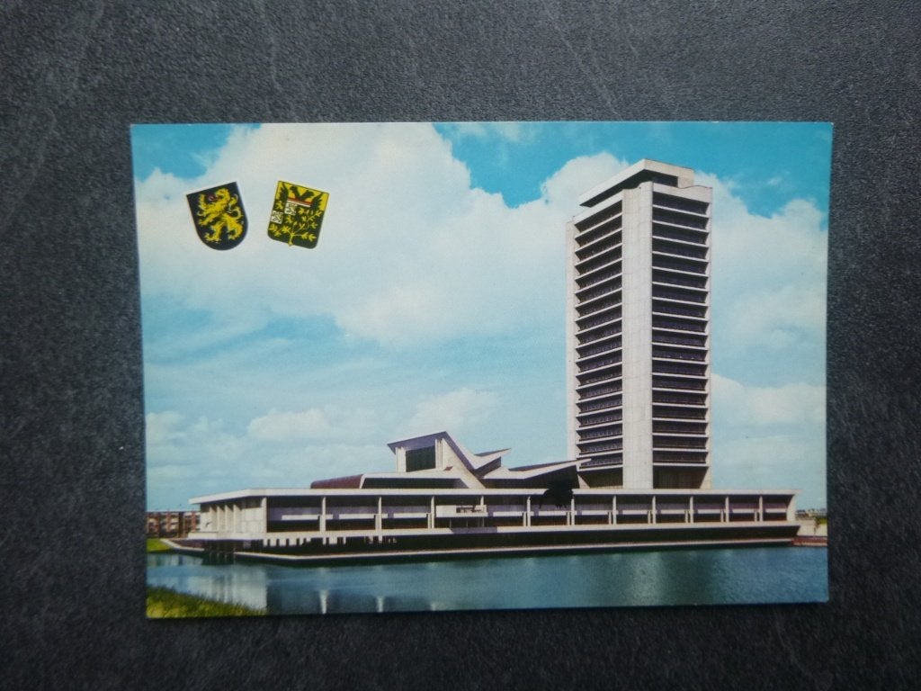 's Hertogenbosch, provinciehuis, Verzamelen, Ansichtkaarten | Nederland, Verzenden, 1980 tot heden, Ongelopen, Noord-Brabant