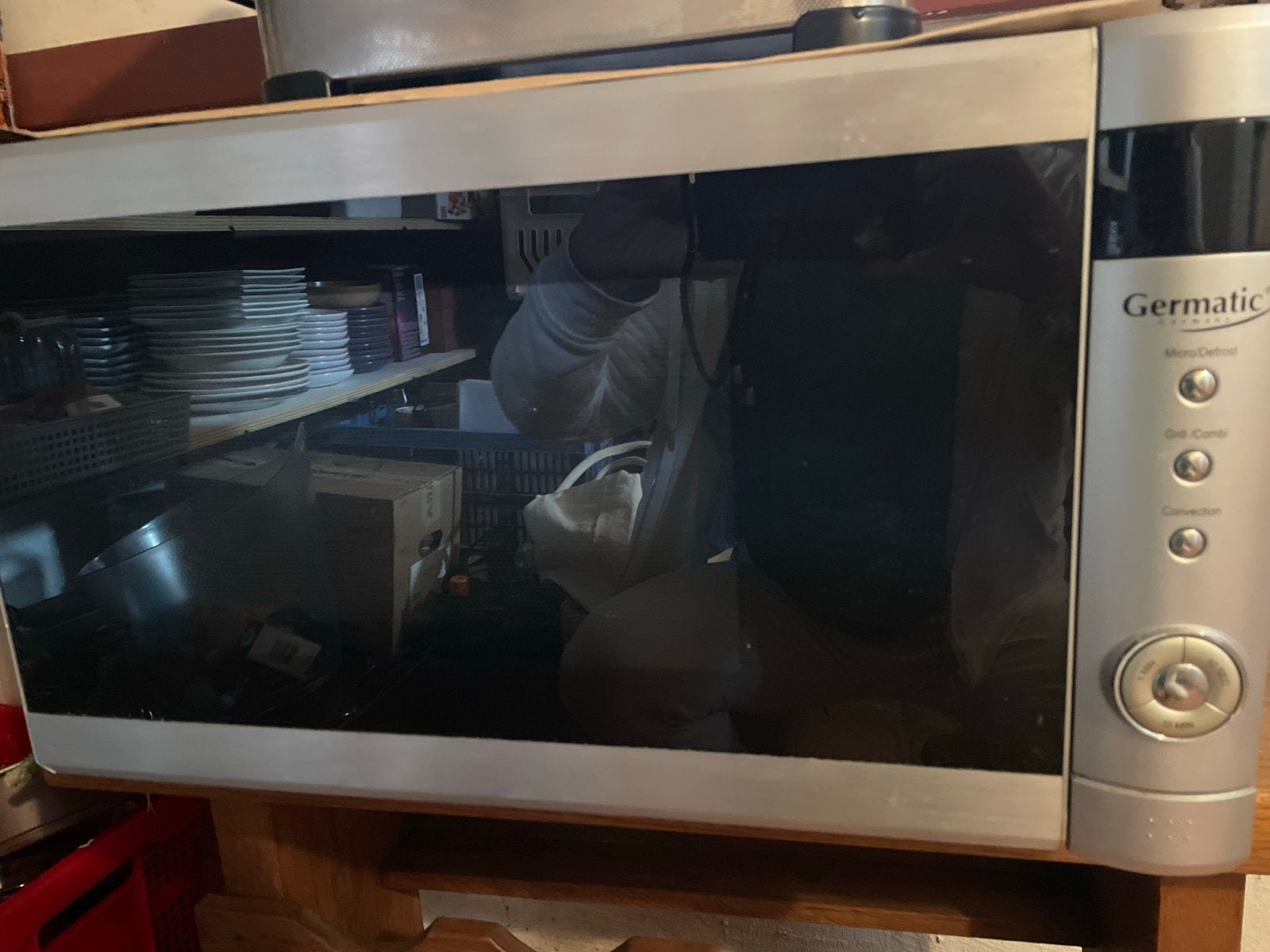 Germatic Combimagnetron - Zilverkleurig en Functioneel, Witgoed en Apparatuur, Combimagnetron, Gebruikt, 60 cm of meer, Grill