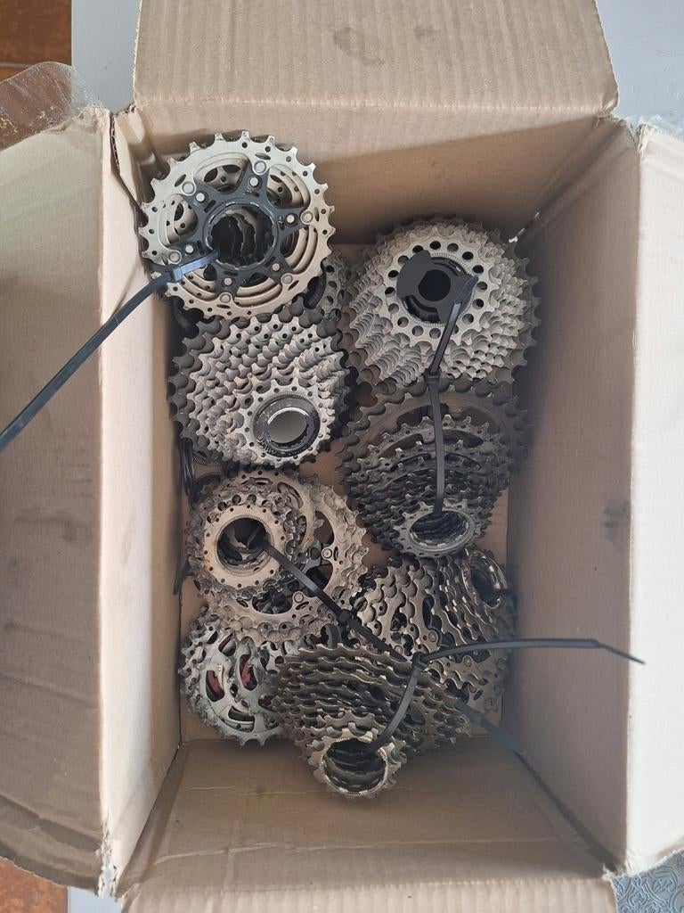 Diverse 11 en 12 speed cassettes, Ophalen of Verzenden, Gebruikt, Overige typen