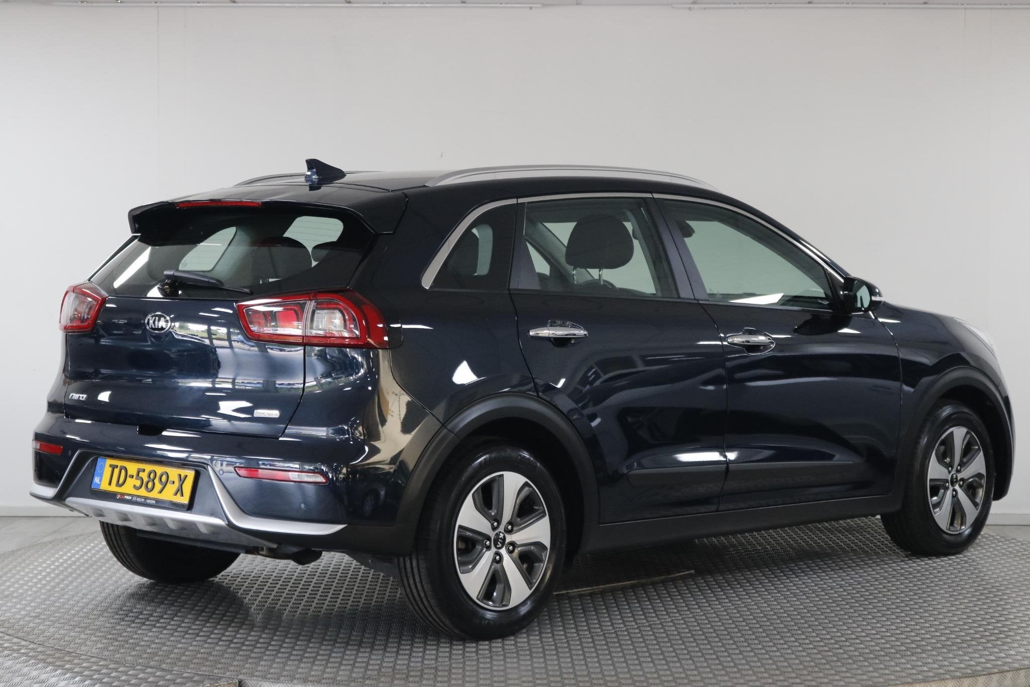 Kia Niro 1.6 GDi Hybrid DynamicLine Clima | Cruise | Carplay, Auto's, Kia, Gebruikt, Euro 6, 2 kWh, Blauw
