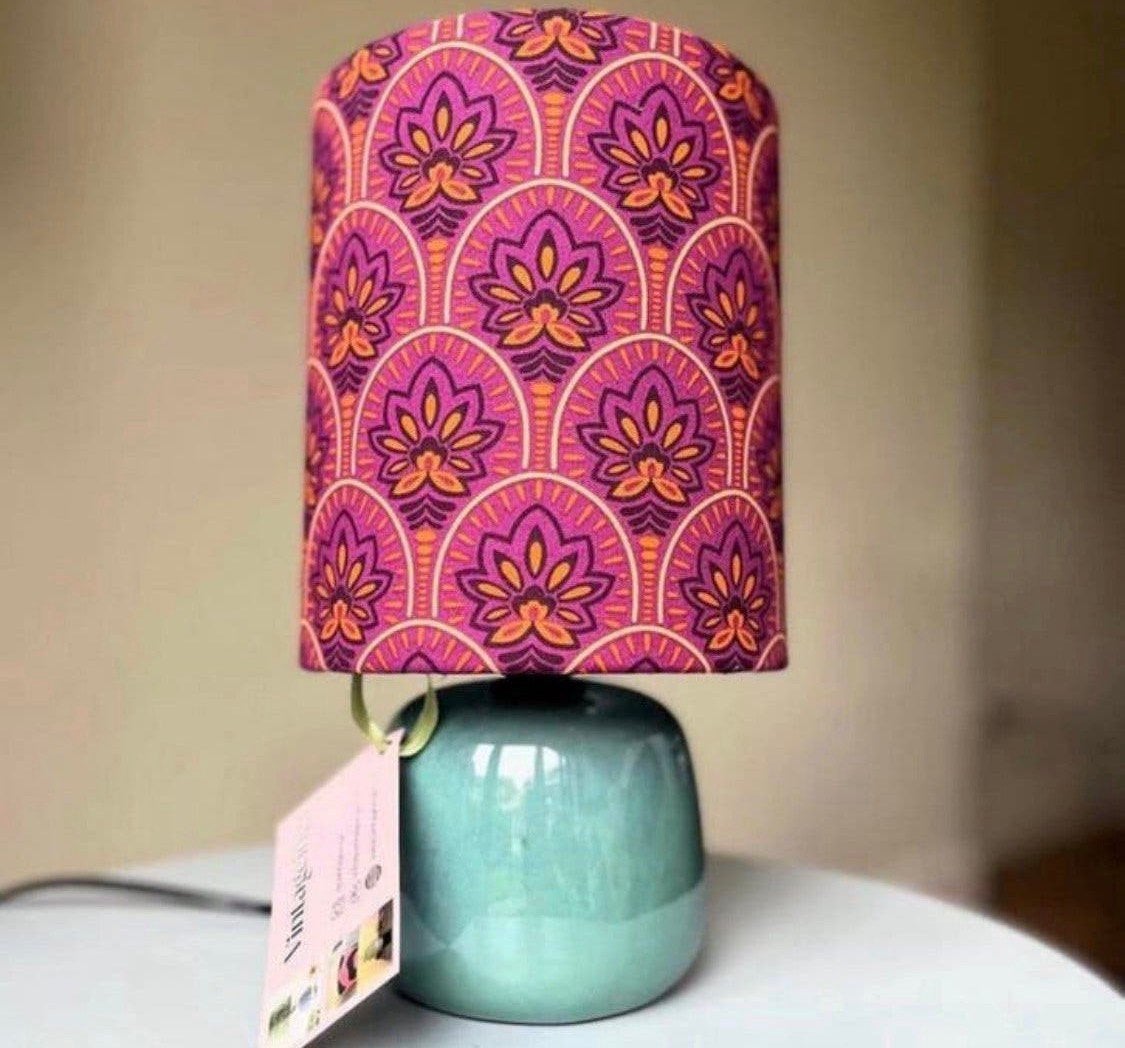 Prachtige vintage tafellamp met retro look, Oranje, Ophalen of Verzenden, Zo goed als nieuw, Vintage