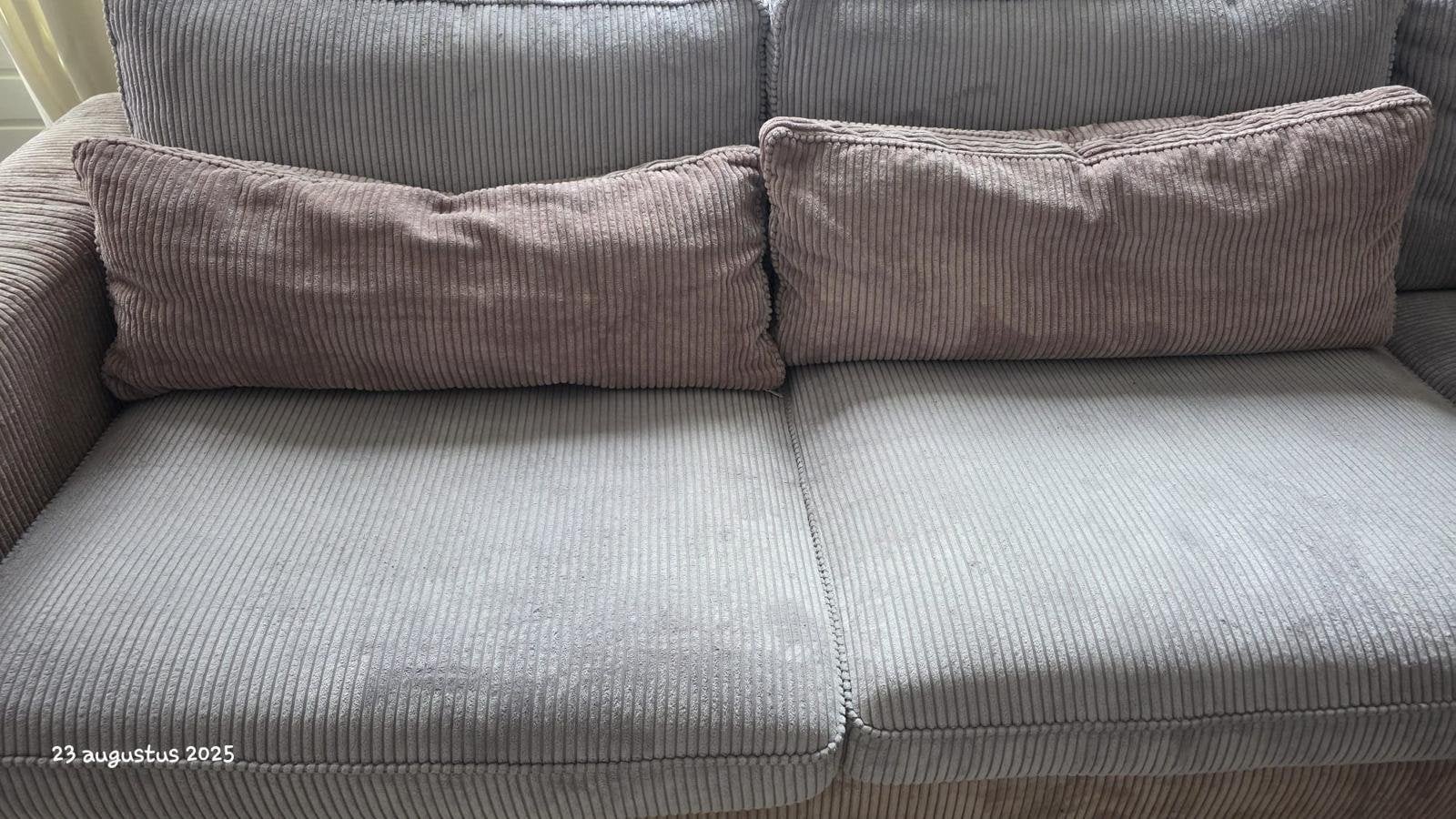 Grote hoekbank met lichte gebruikssporen, Gebruikt, 100 tot 125 cm, Hoekbank, 300 cm of meer