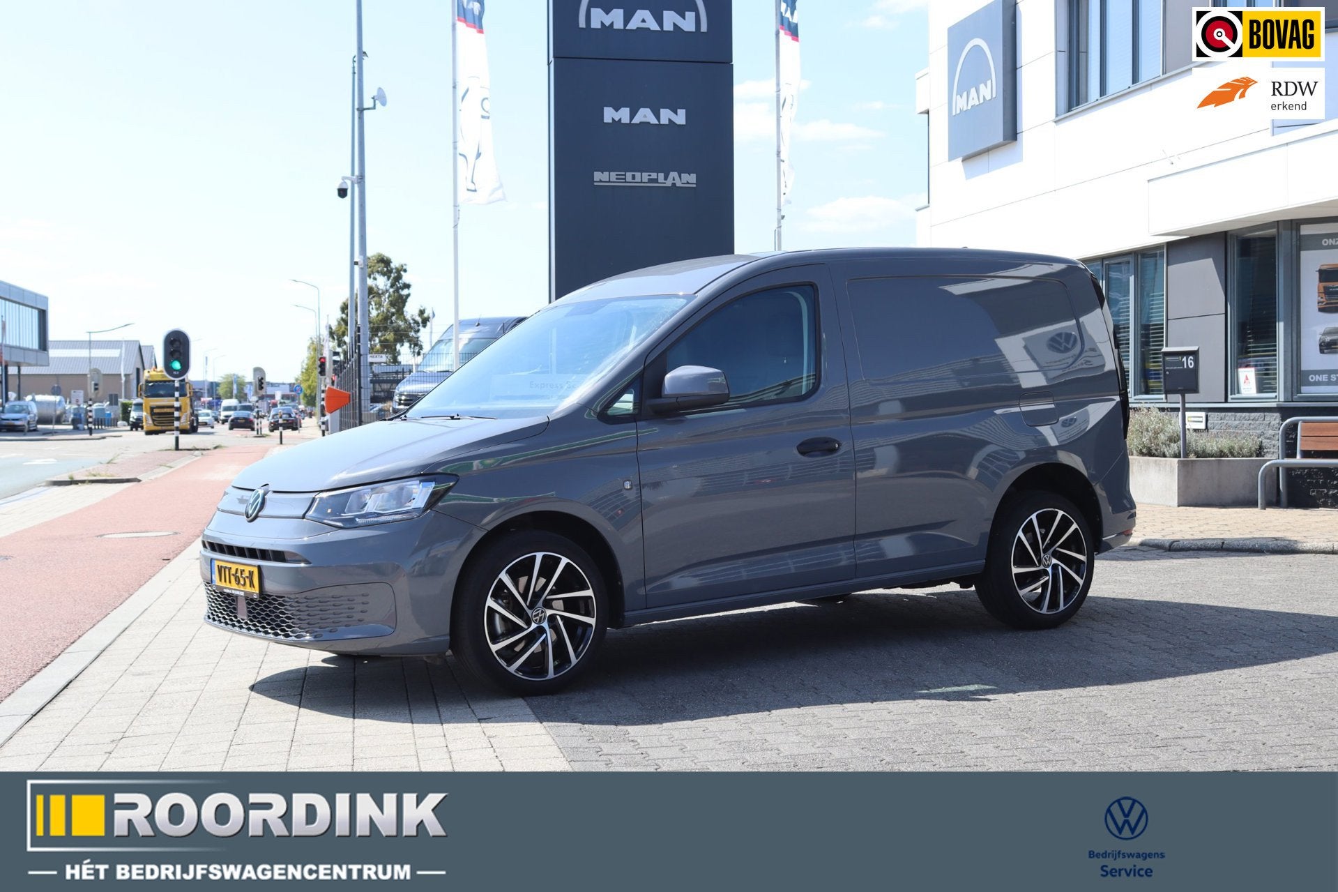 Volkswagen Caddy Cargo 2.0 TDI 122 pk Style, bumpers in kleu, Stof, Gebruikt, 4 cilinders, Volkswagen