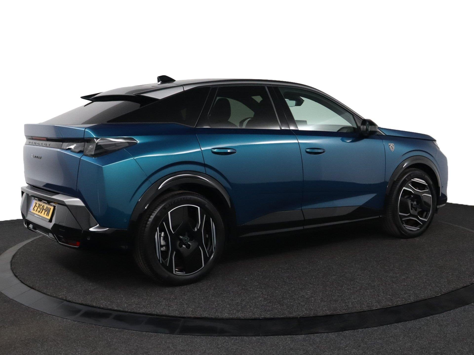 Peugeot e-3008 GT 73 kWh |NAP|1e eigenaar|DOH|Pano|99% SOH, 213 pk, Blauw, Origineel Nederlands, Te koop