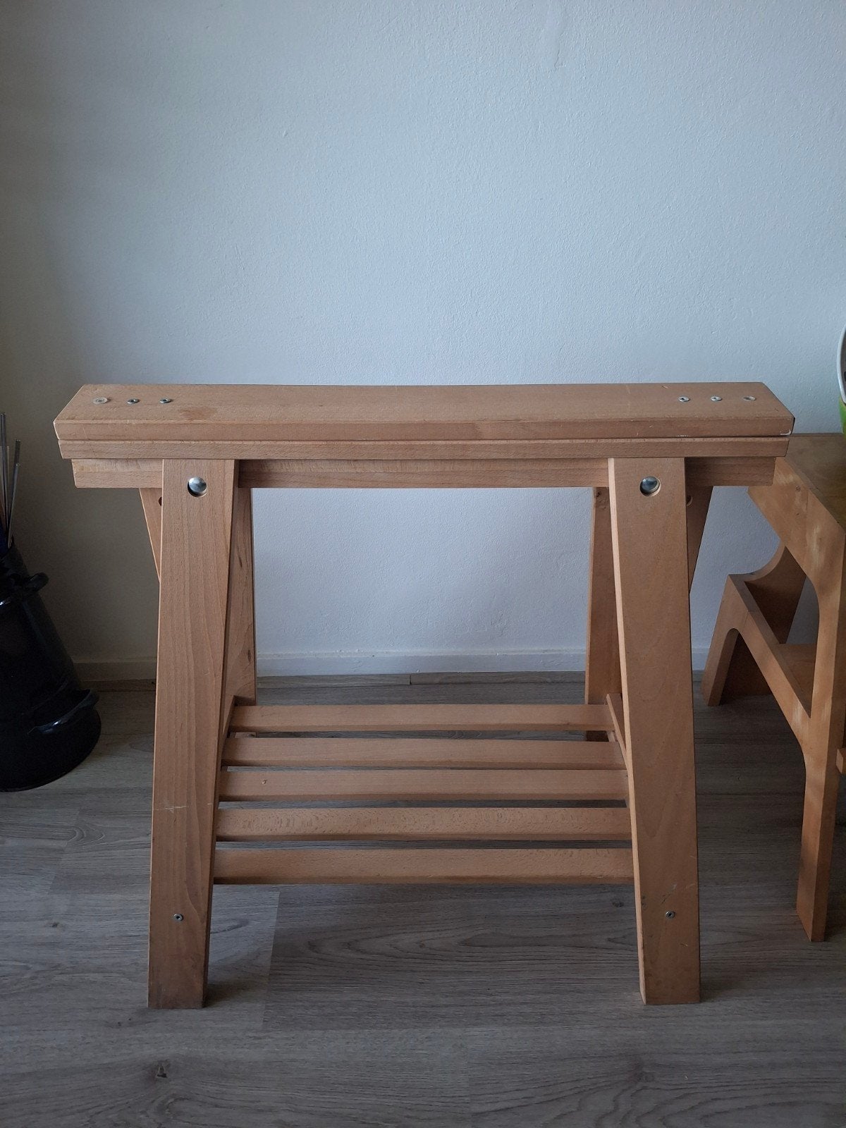 Houten schraag Ikea met plank - handig en veelzijdig, Ophalen, Gebruikt