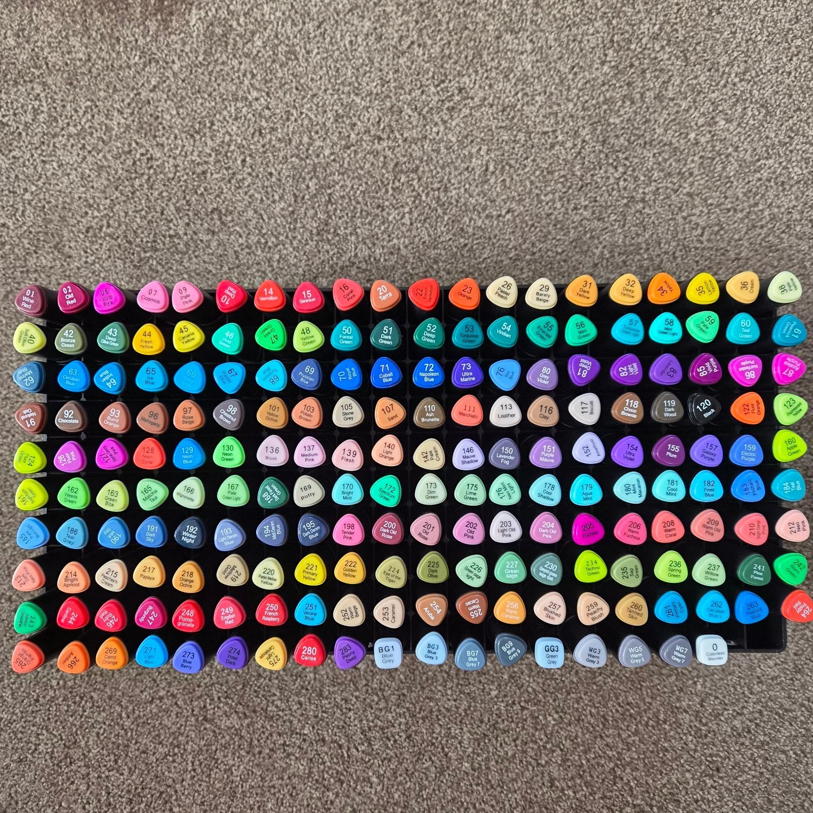 Decotime ALCOHOL twinmarkers 240 stuks, Hobby en Vrije tijd, Tekenen, Ophalen of Verzenden, Zo goed als nieuw, Potlood of Stift