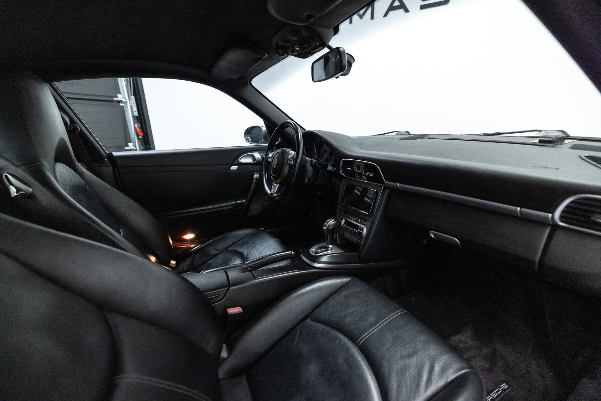 Porsche 911 3.8 Carrera S Fiscale waarde € 22.000,- Dealer, Auto's, Automaat, Achterwielaandrijving, Gebruikt, Zwart