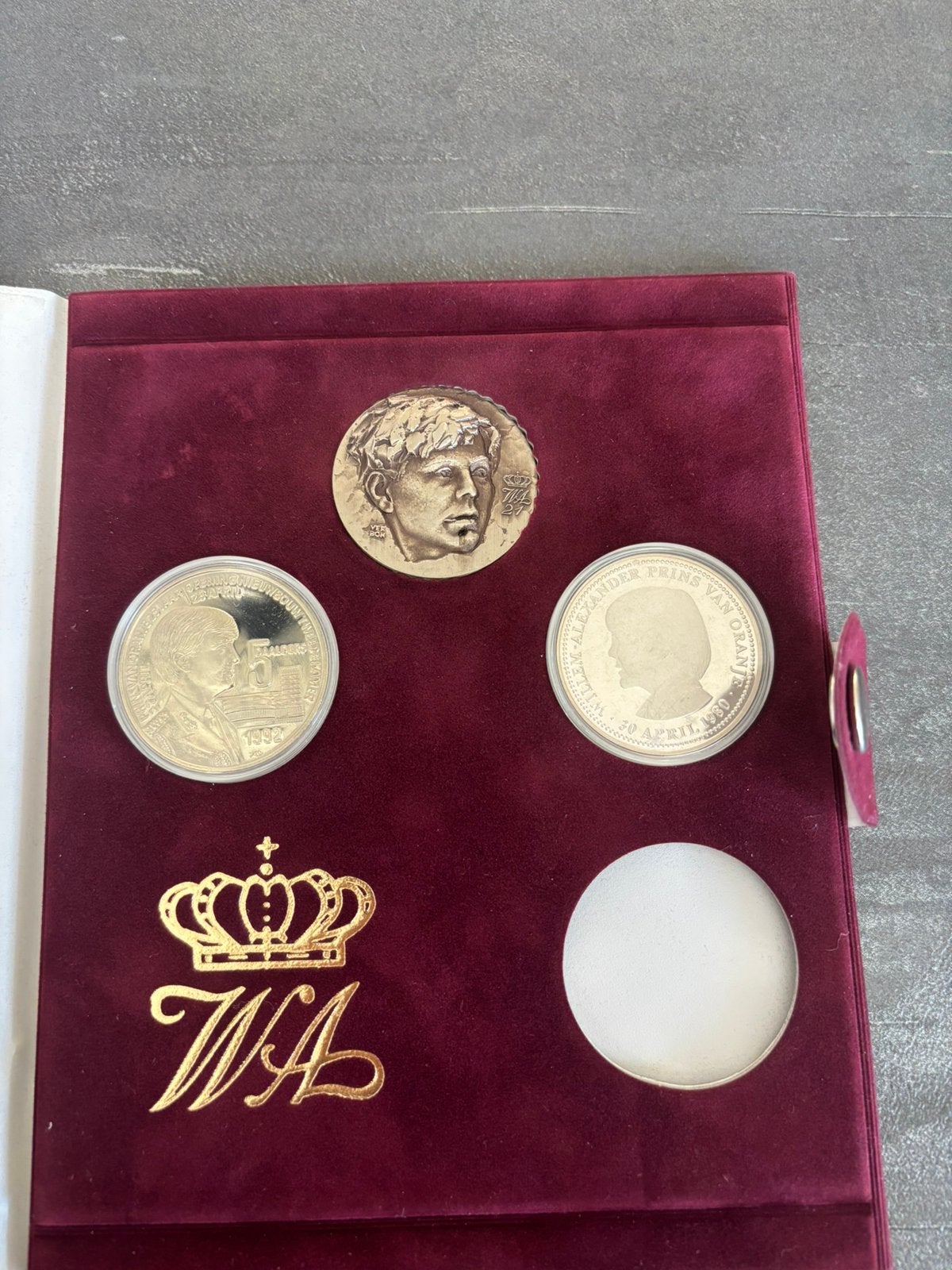 Set met 3 Unieke Herdenkingspenningen / Munten, Ophalen of Verzenden, Koningin Beatrix