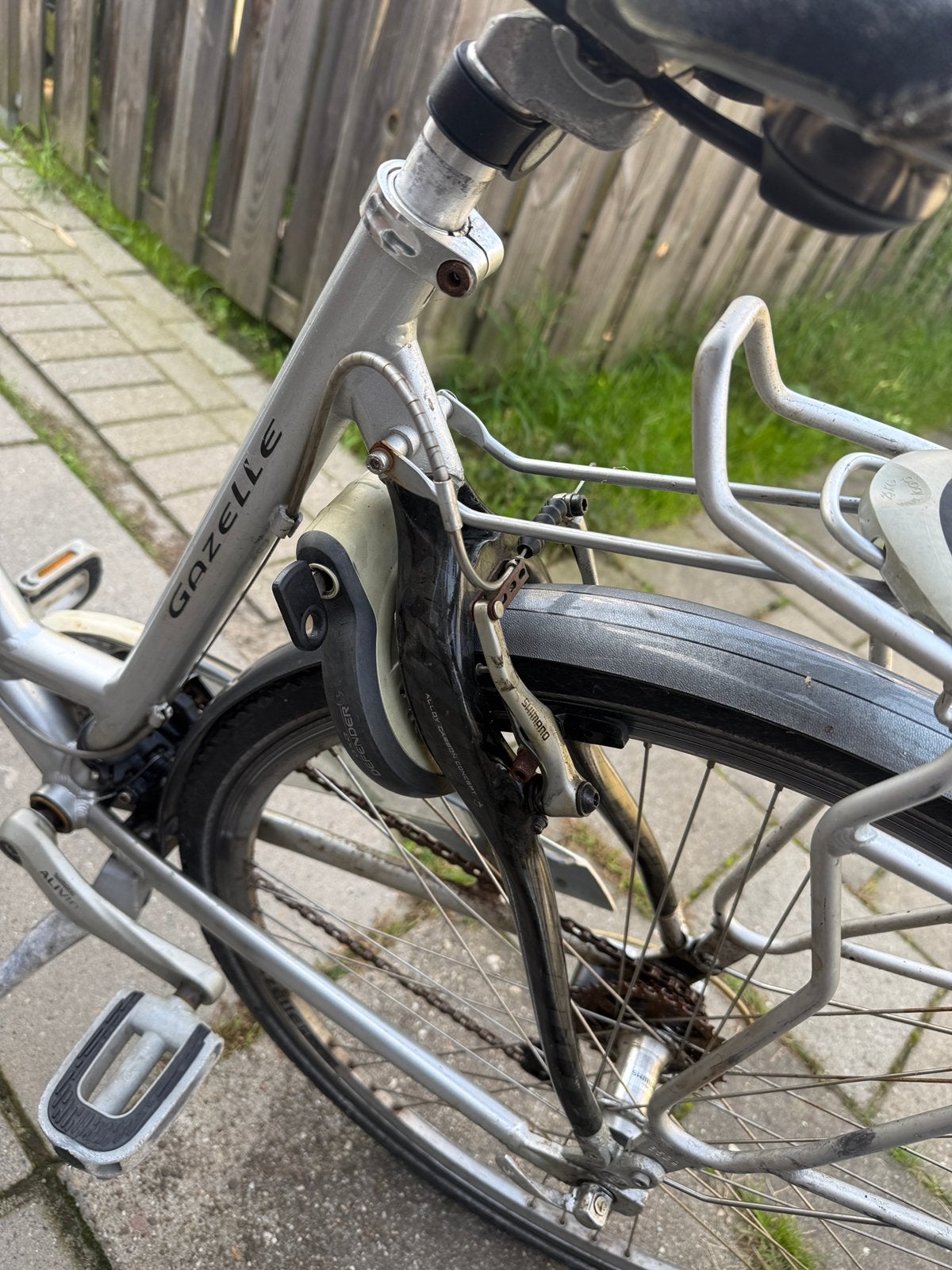 Gazelle dames fiets, Ophalen