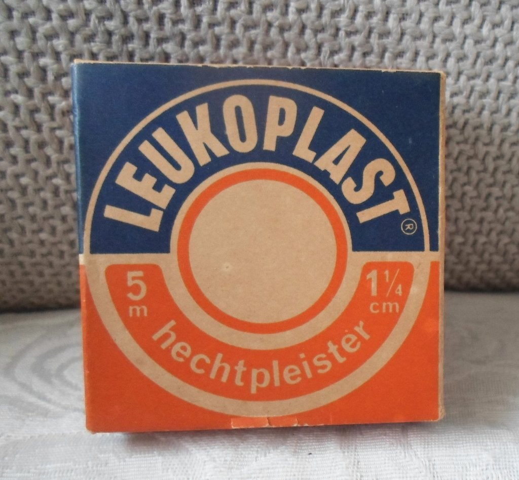 Oud doosje met rol Leukoplast. Jaren '60., Ophalen of Verzenden