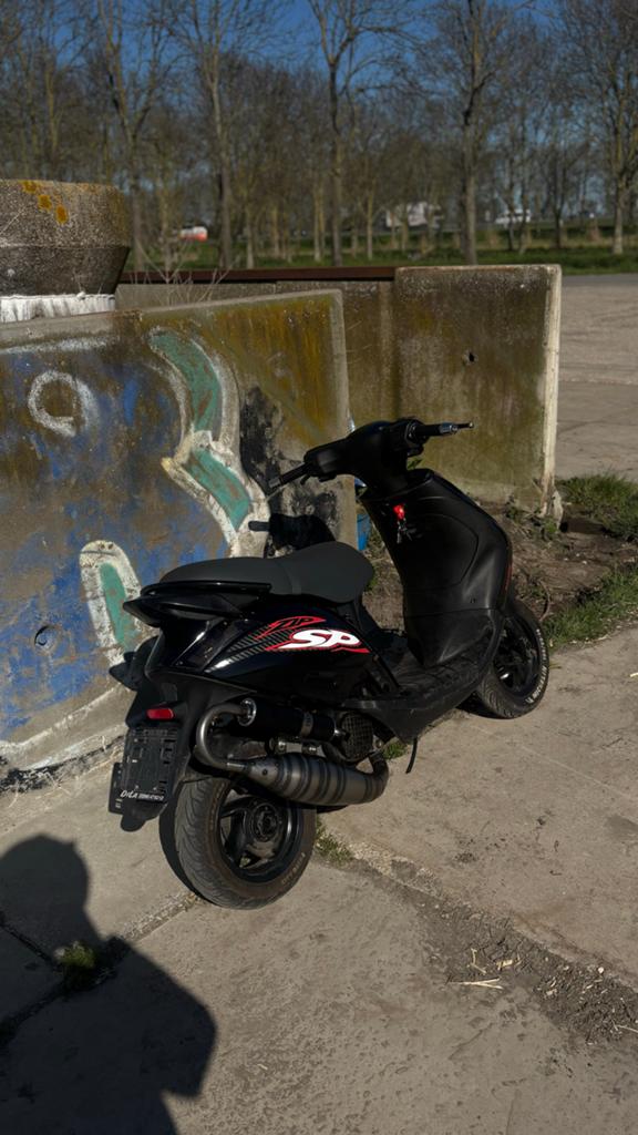 Zip 172cc brom, Ophalen, Zo goed als nieuw