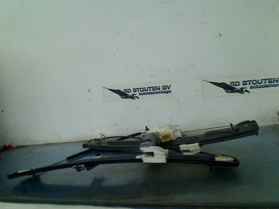 Raammechaniek Elek Rechts Voor BMW X5 (E70) 2007 7137020s, Gebruikt, Petuelring 130, München 80809, , Duitsland, BMW, Bayerische Motoren Werke AG