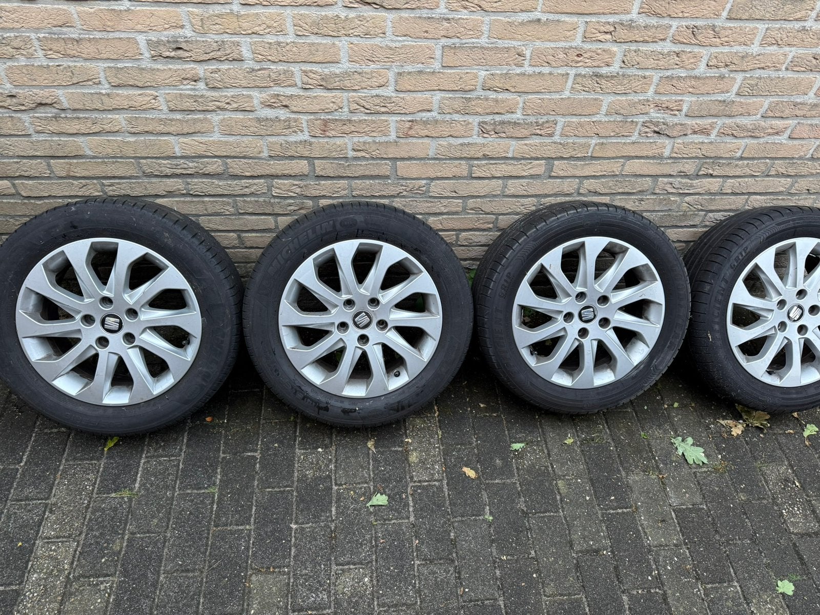 Seat leon velgen 205/55R16, Auto-onderdelen, Banden en Velgen, Ophalen, 16 inch, 205 mm, Zomerbanden