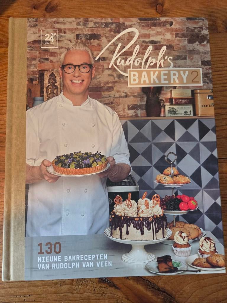 Rudolph's Bakery 2 - Rudolph van Veen | 130 nieuwe recepten, Ophalen of Verzenden, Zo goed als nieuw