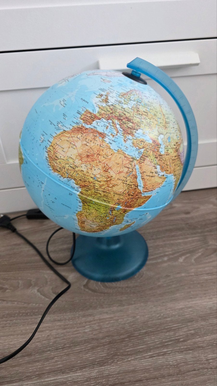 Verlichte Wereldbol, Ophalen, Gebruikt, Kunststof, Verlicht